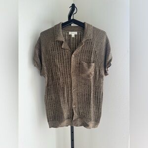 Treasure & Bond Men's Short-Sleeve Open-Knit Cardigan in Taupe Brown
